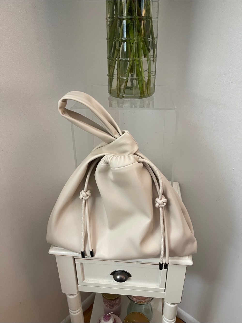 Cream Beige Soft Knot-Handle Drawstring Women's Bag